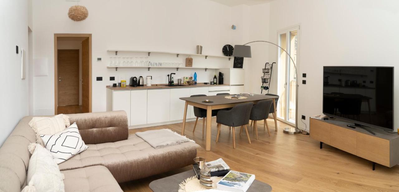 Serviced Apartments By Hotel De Charme Laveno Exterior foto