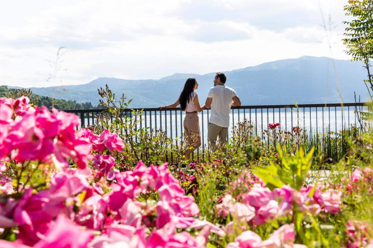 Serviced Apartments By Hotel De Charme Laveno Exterior foto
