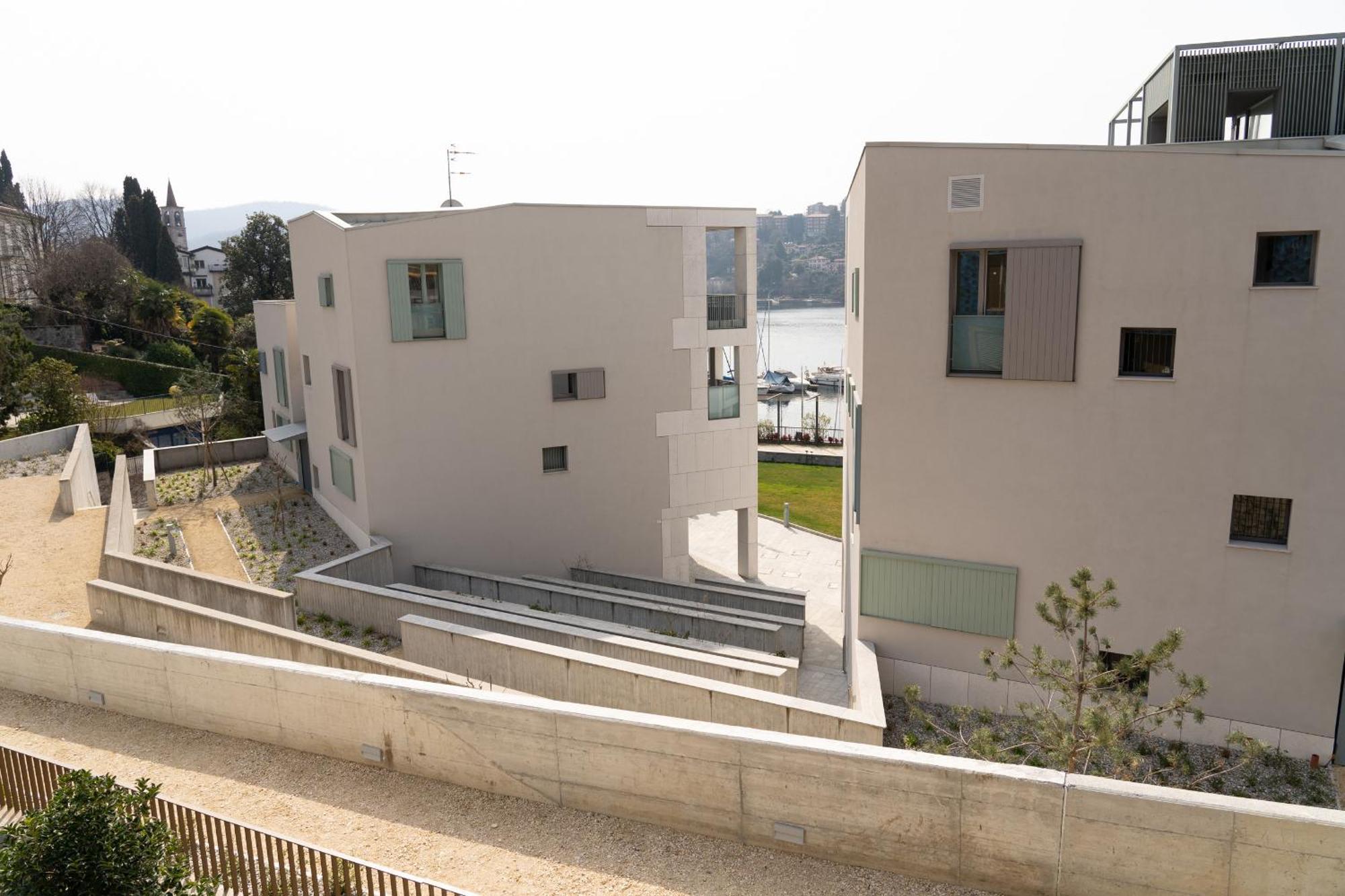 Serviced Apartments By Hotel De Charme Laveno Quarto foto
