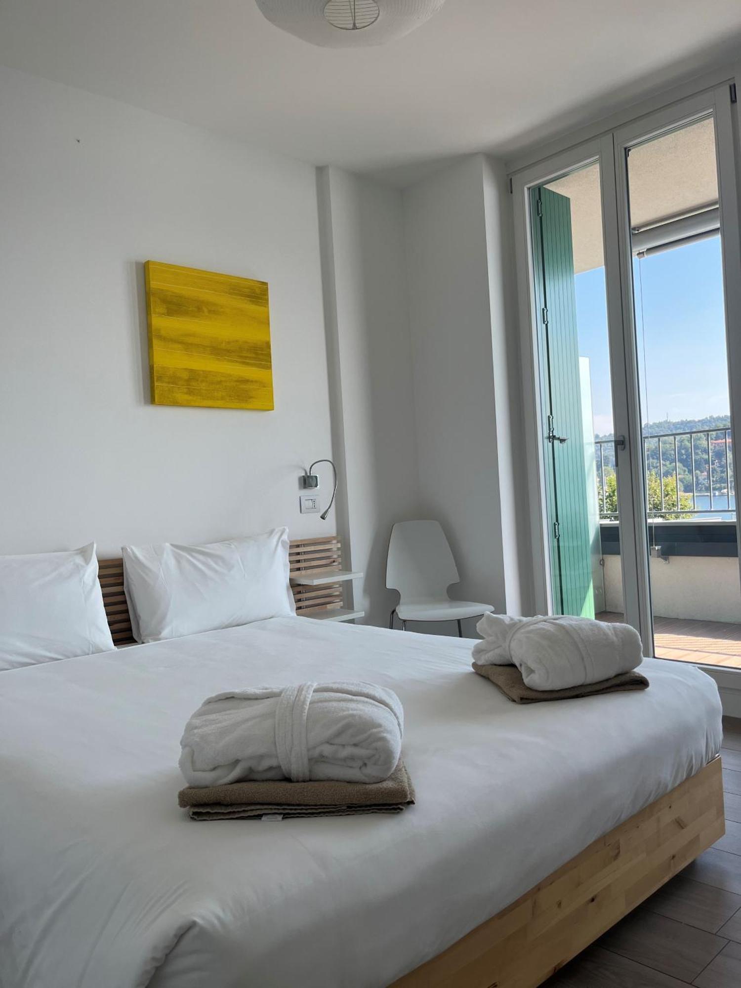 Serviced Apartments By Hotel De Charme Laveno Exterior foto
